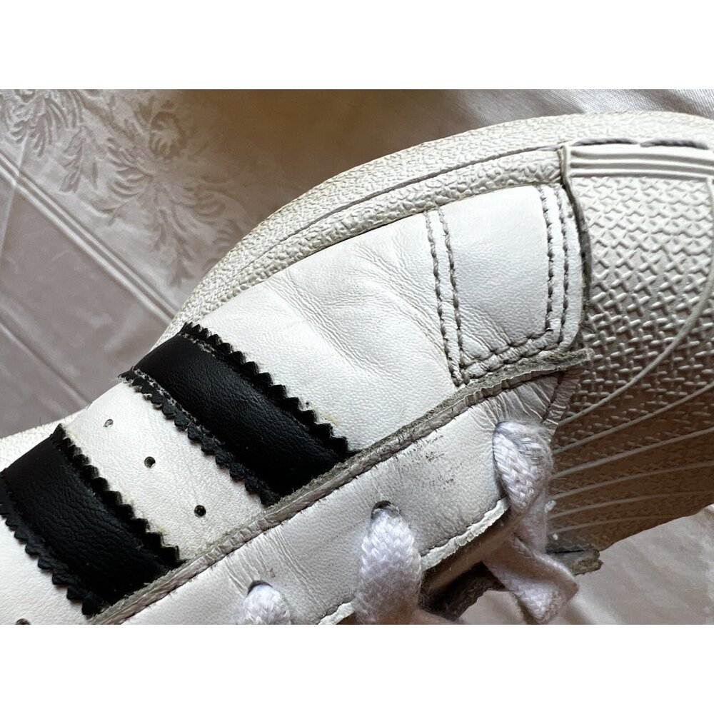 Adidas Superstar Sneakers Women’s Size 5.5 White Black Shoes - Picture 15 of 16